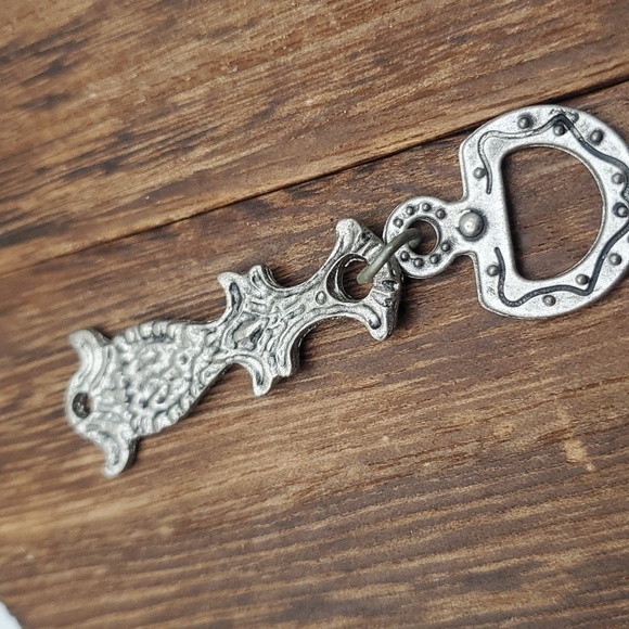 Doorknocker Victorian pendant‎